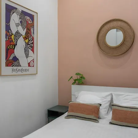 C15 - 2 Bdr Historic Old 5 Min Sea - Ac & Wifi *