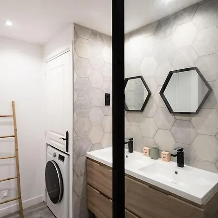 C15 - 2 Bdr Historic Old 5 Min Sea - Ac & Wifi 公寓 戛纳