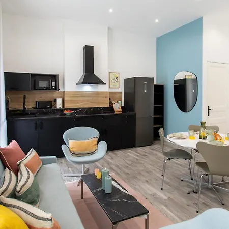 C15 - 2 Bdr Historic Old 5 Min Sea - Ac & Wifi * 戛纳